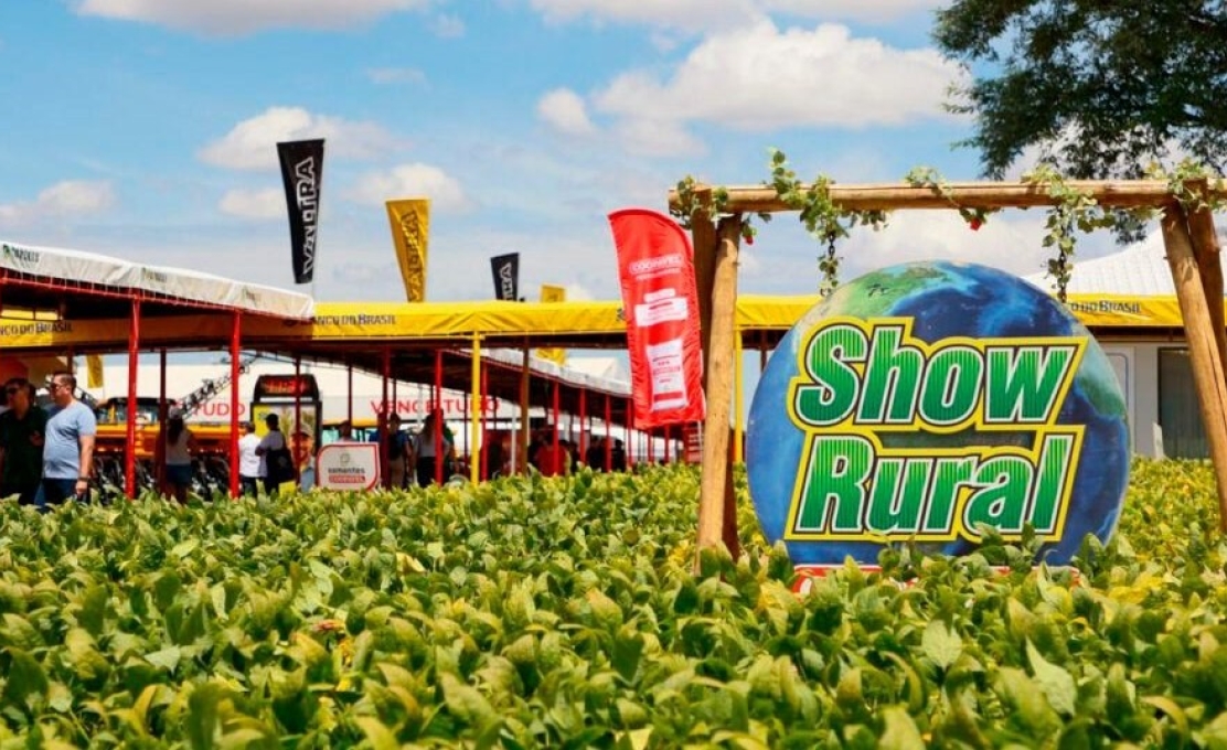 Produtores rurais de Guaporema visitam a maior feira do agronegócio da América Latina!