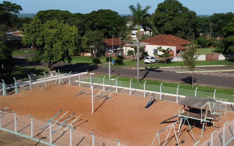 Prefeitura inicia obras de revitalização na praça Antônio Barranco Garcia.