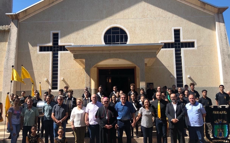 Guaporema recebe a vista Pastoral de Dom João Mamede Filho, Bispo da diocese de Umuarama.