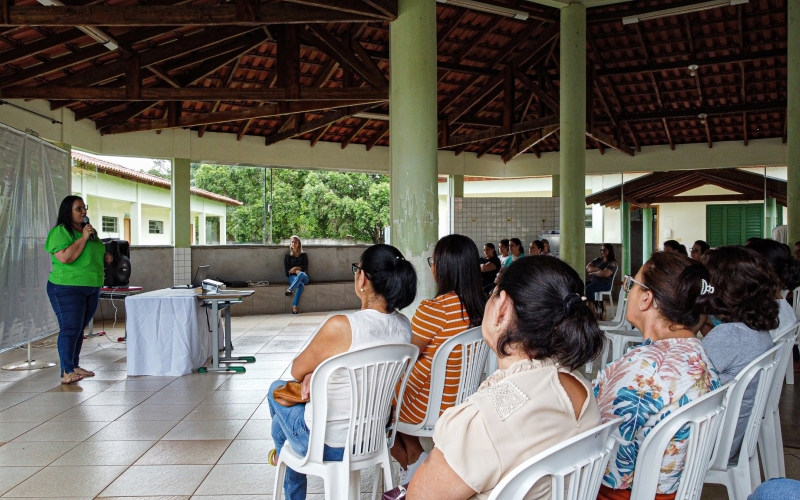 Capacitação preparam profissionais da educação para o início do ano letivo 