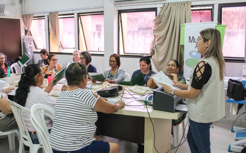 Curso ‘Mulher Atual’ em Guaporema