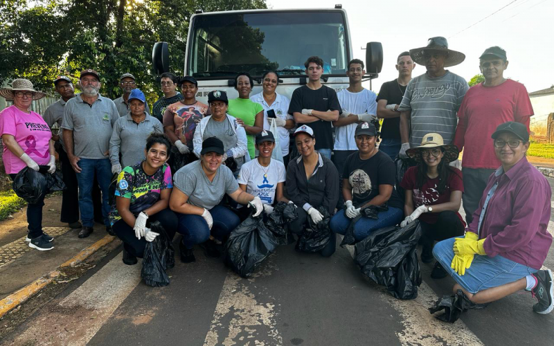 Prefeitura realiza mais um mutirão de limpeza contra a Dengue