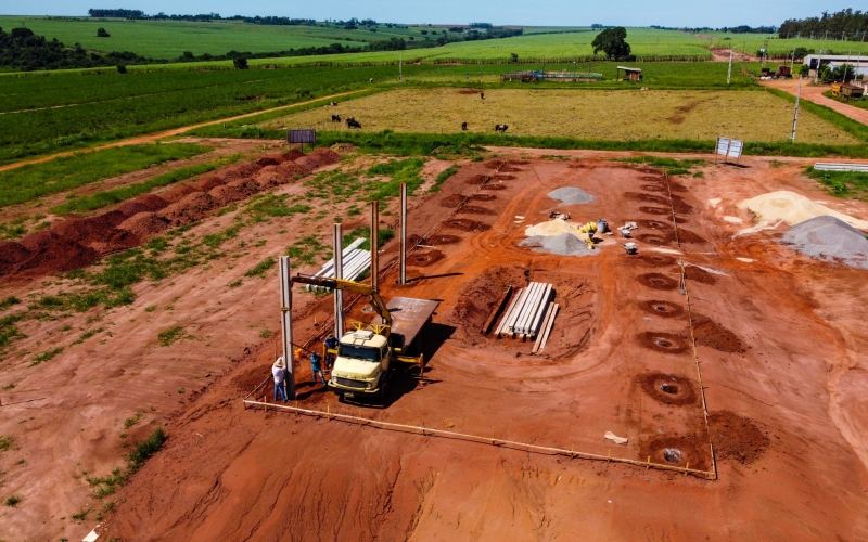 Inicio de Construção dos Barracões Industriais