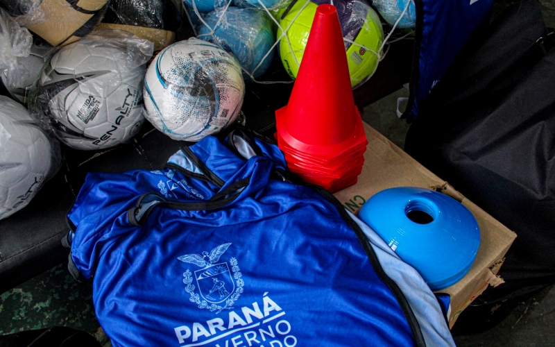 Novos kits de materiais esportivos